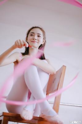 明明是个碍事配角、却被王子给宠爱了