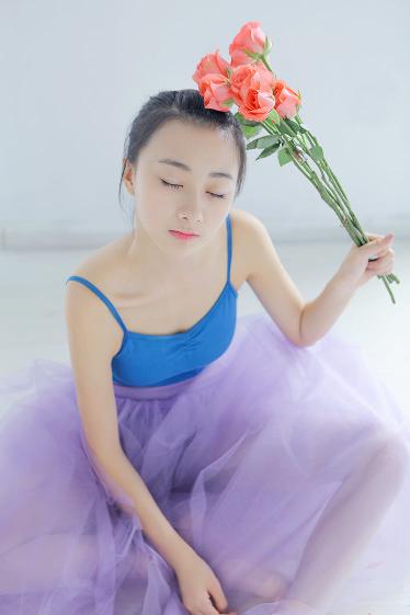 真人做运动视频素材