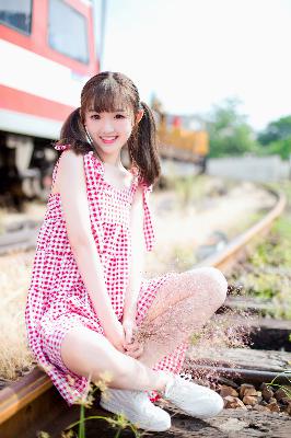 二人世界真实双人插画的视频